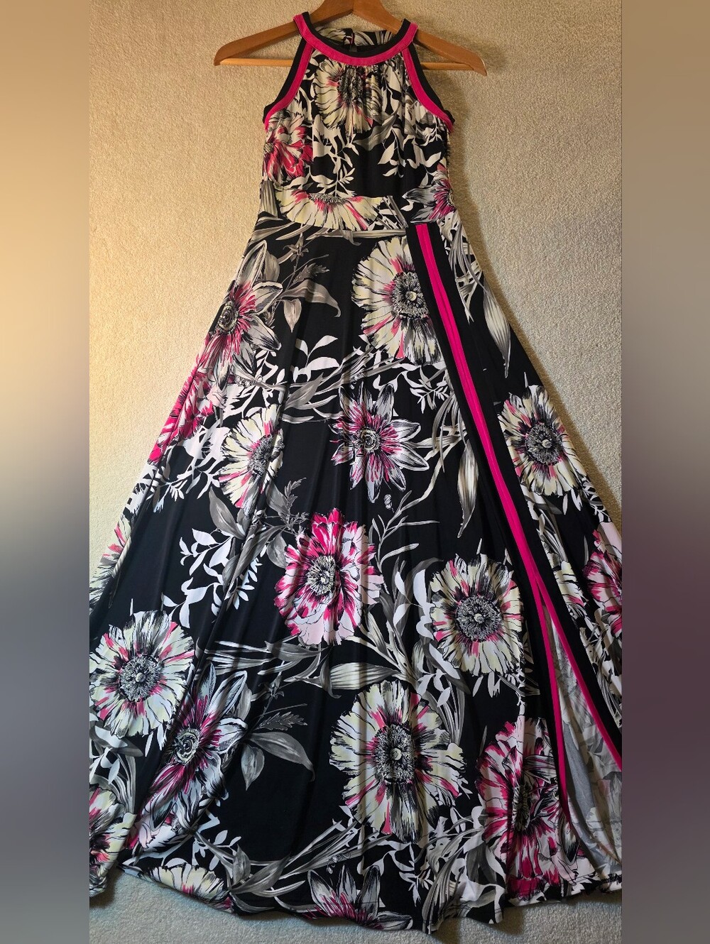 INC Black And White W/Pink Floral Halter Neckline Maxi Dress Flowy Womens P/P - Picture 2 of 6